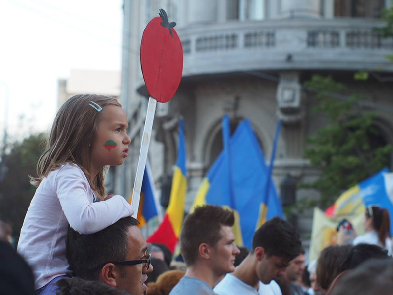 Illustration for article titled #unitisalvam #rosiamontana